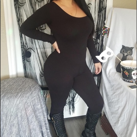 Bundle-Fashion Nova - Picture 5 of 6